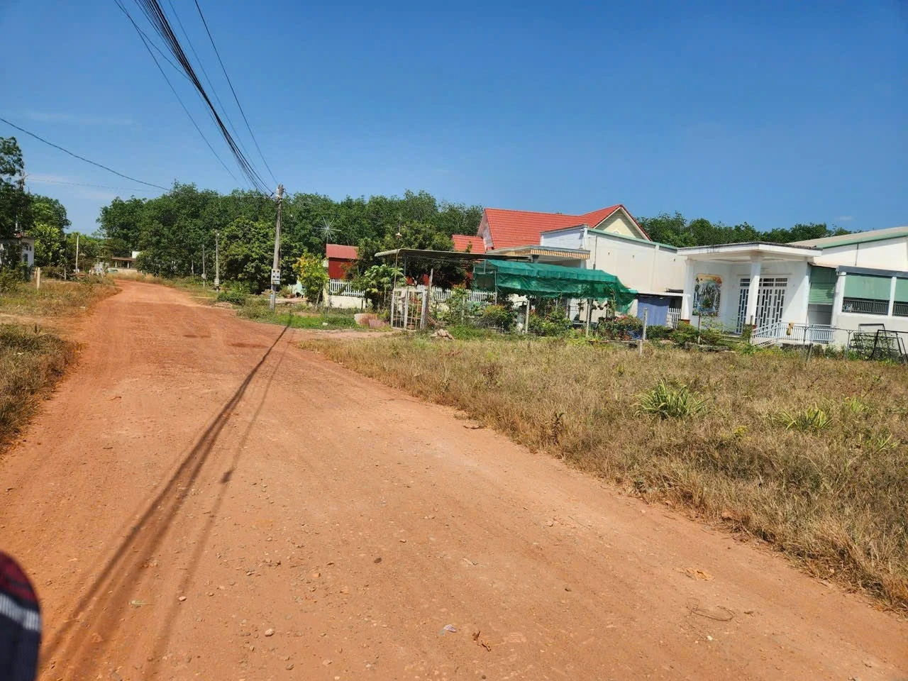 Cần bán đất Bình Phước 2.200m2 tại Chơn Thành