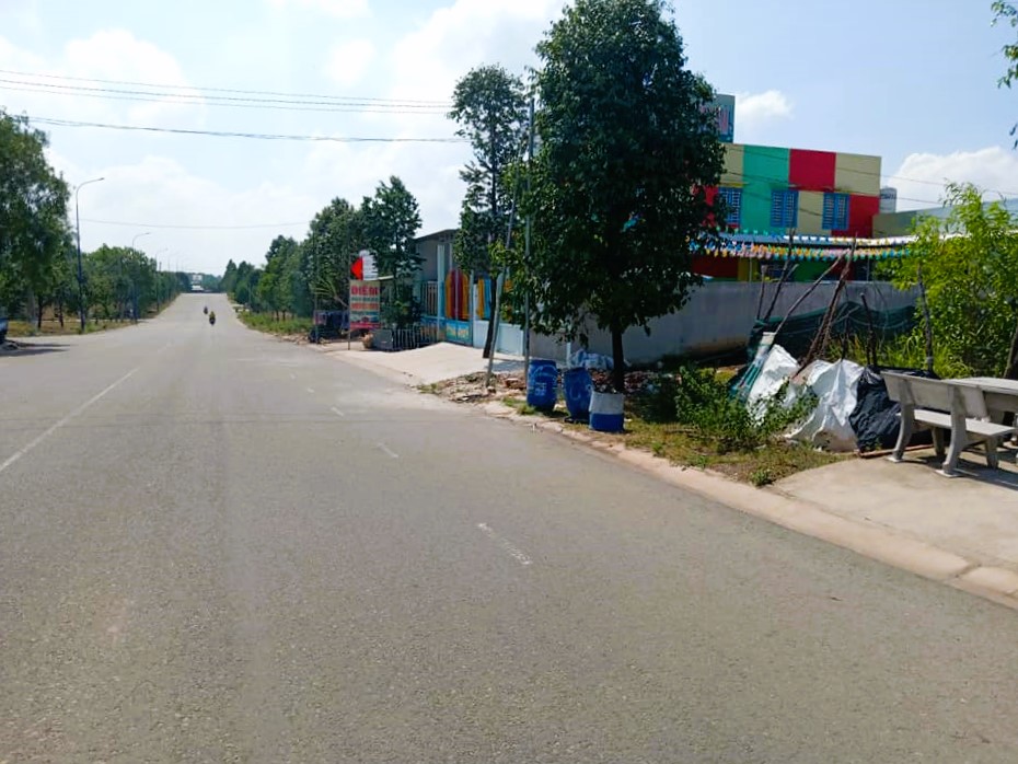 Đất thị xã Chơn Thành 3.500m2, sổ riêng, thổ cư 600m2 giá 380 triệu