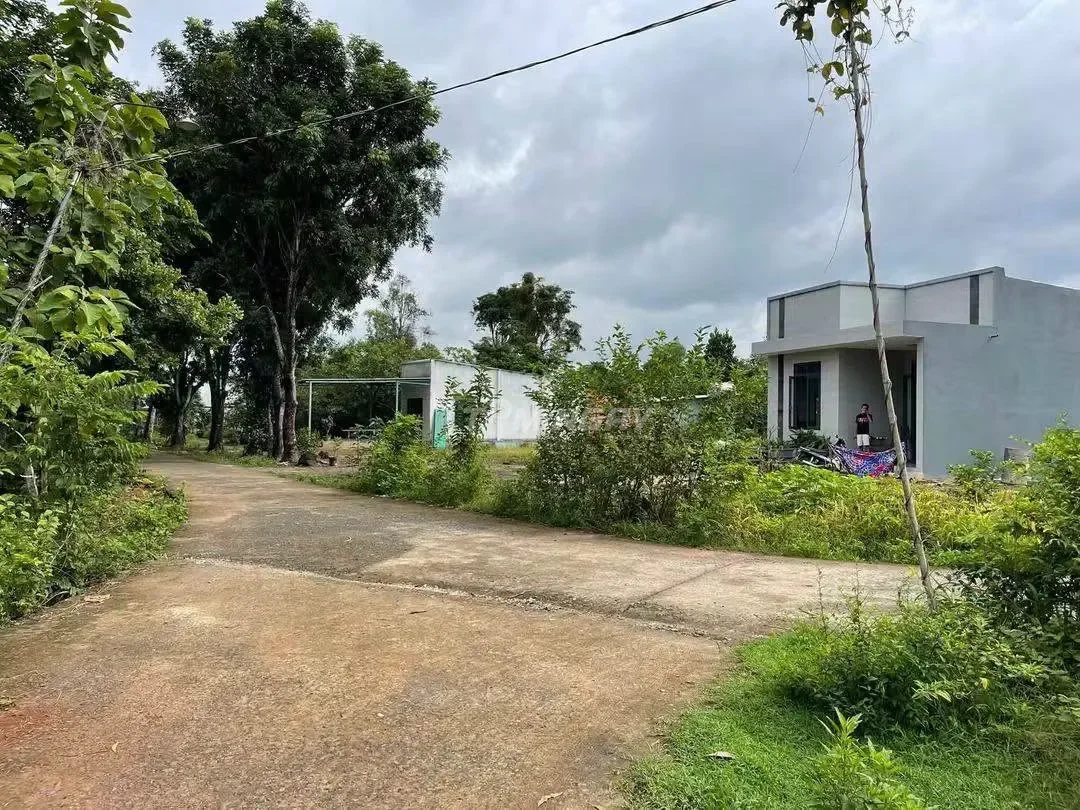 Đất Chơn Thành Bình Phước 1.500m2 đường ô tô gần dân cư