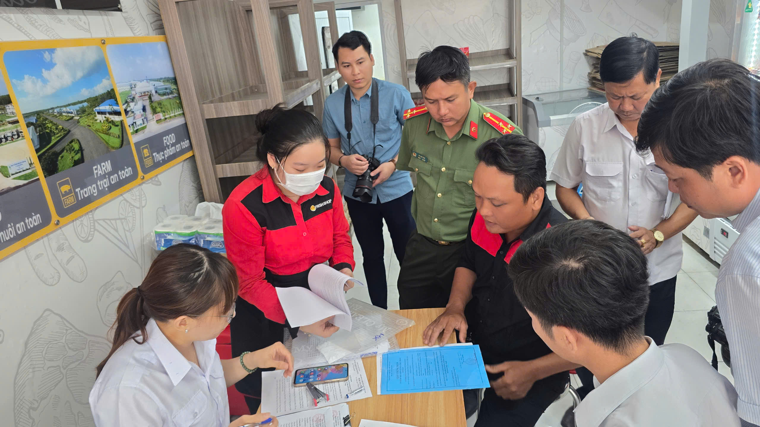 Vụ cửa hàng của C.P. Việt Nam bị "tố": Thông tin mới từ đoàn kiểm tra